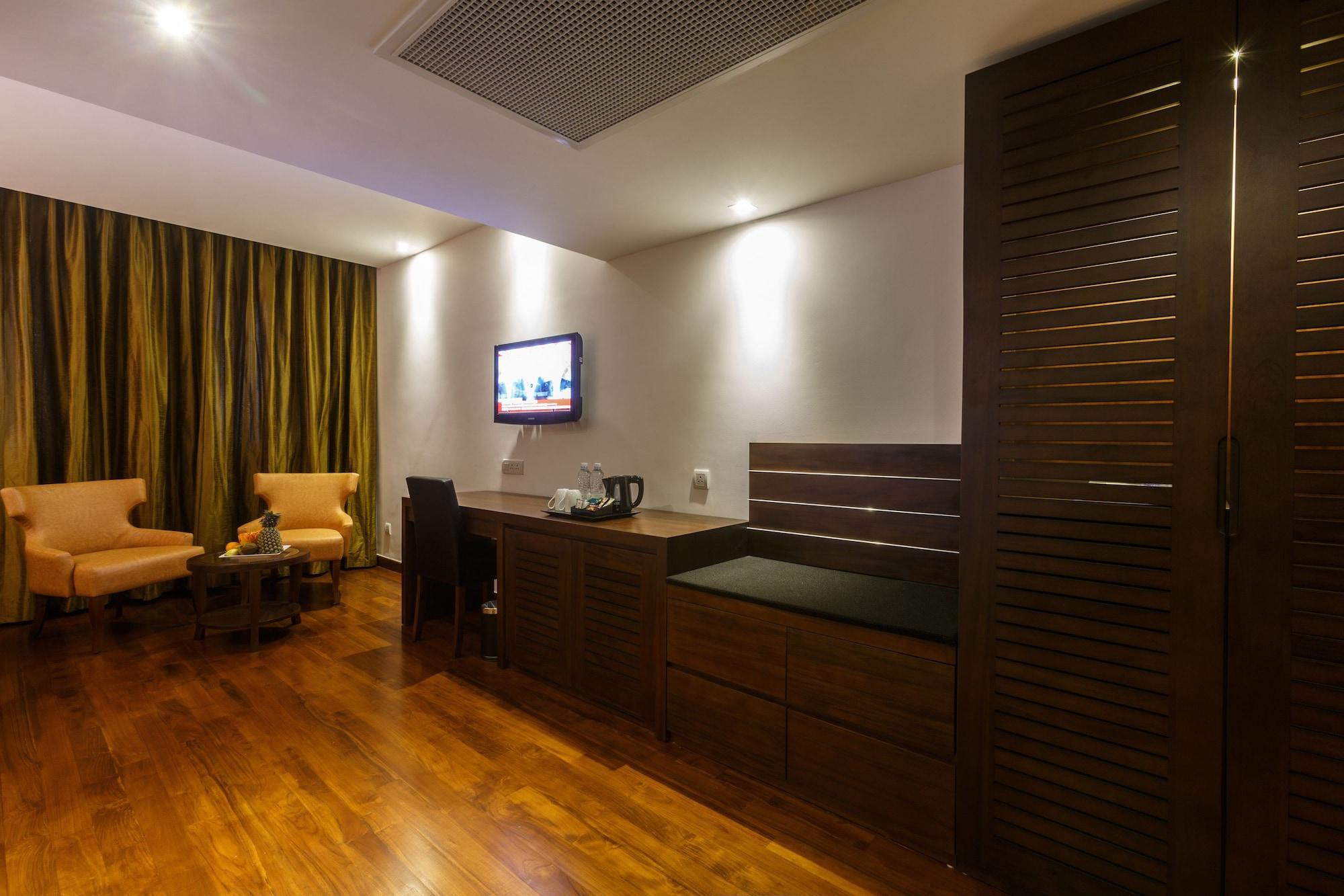 Super Deluxe Double or Twin Room Early Check Late Check Out Subject to availability on Food at Hotel Restaurant